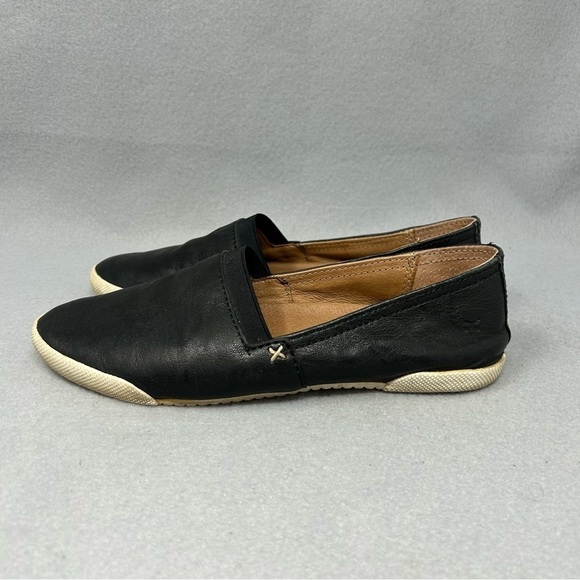 FRYE Melanie Black Italian Leather Distressed Flat Loafers Size 6M - Picture 4 of 12